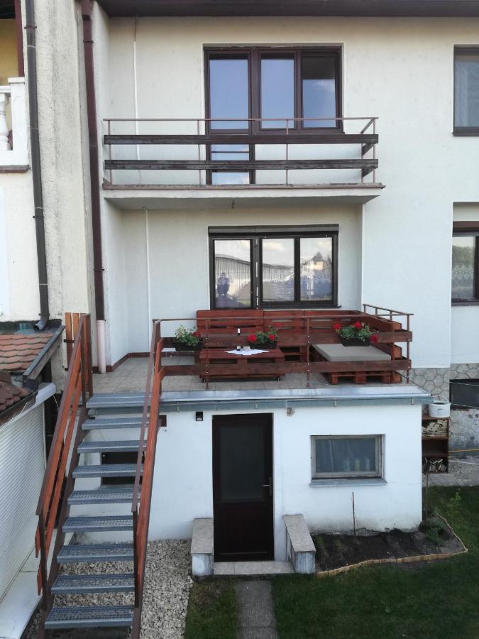 Ubytovanie Viktória Dunajská Streda Exterior foto